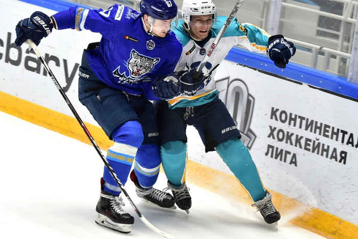 «Снежные Барсы» – «Алтай» 5:2