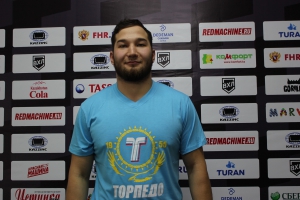 Дамир Рыспаев: «Хочу доказать болельщикам, что могу не только драться, но и играть в хоккей»