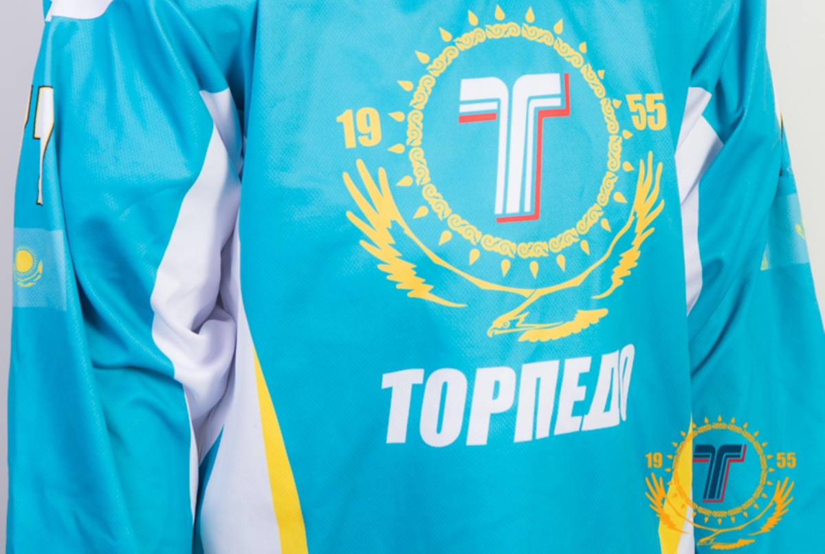 Сайт х к торпедо. Торпедо Усть-Каменогорск. Хоккейная майка Торпедо. Футболка хк Торпедо. Форма хк Торпедо.