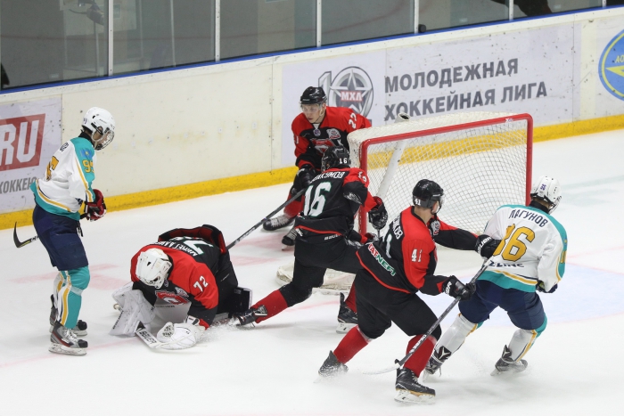 «Спутник» - «Алтай» 5:1
