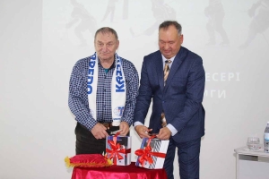 В Усть-Каменогорске состоялась презентация книги «НеповТОРимый хоккей»